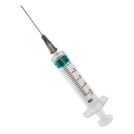 BD Emerald Syringes with Needles 5 ml Becton Dickinson